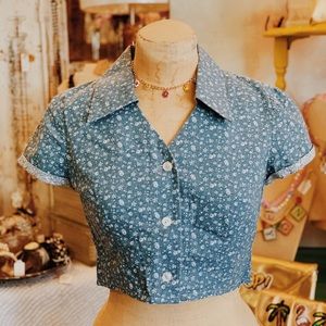 Floral Cropped Button Up